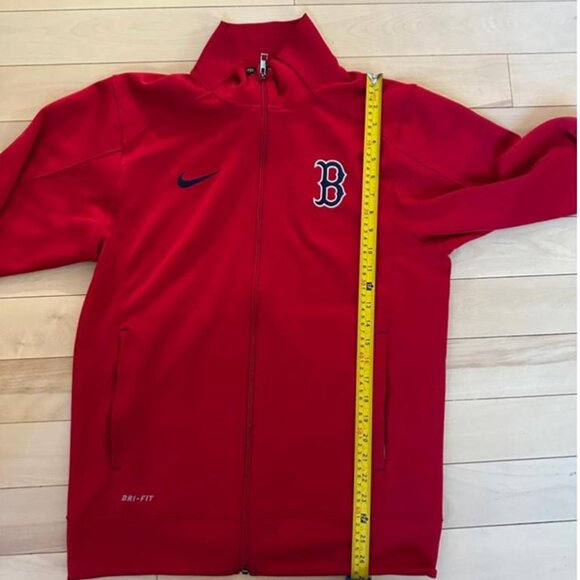 Authentic Nike Dri-Fit Boston Red Sox jacket - Picture 6 of 8